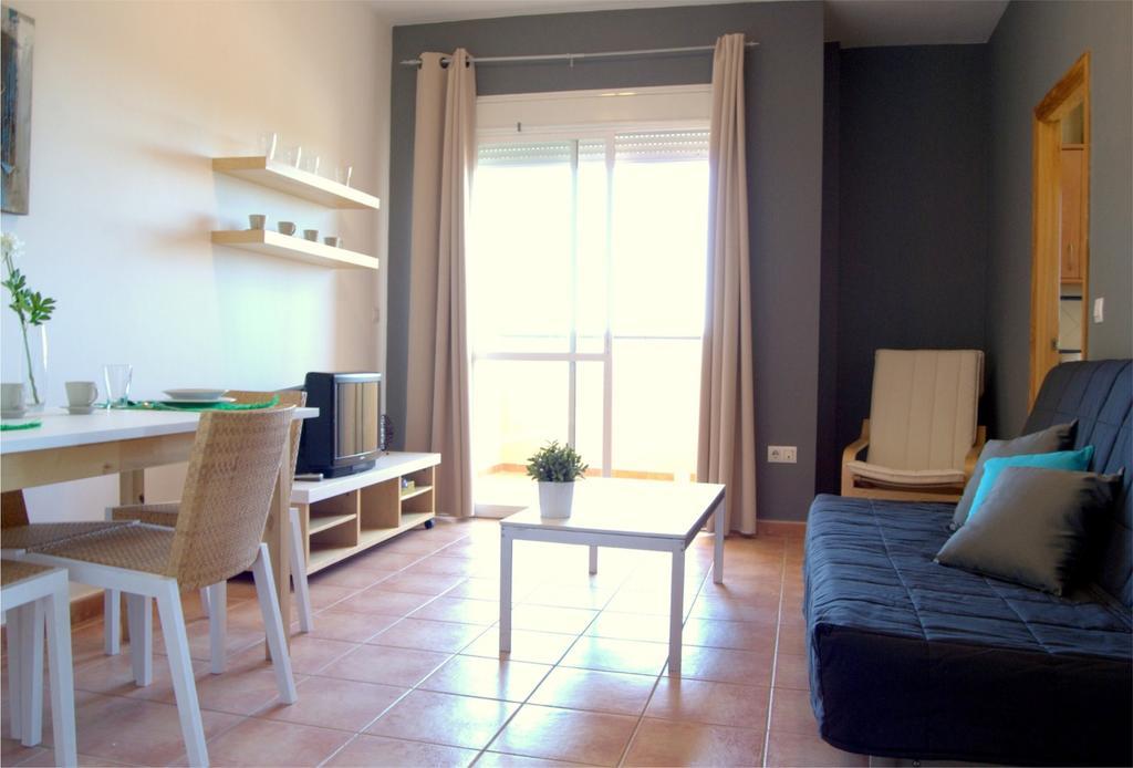 Apartamentos Beslow Ла-Антілья Екстер'єр фото