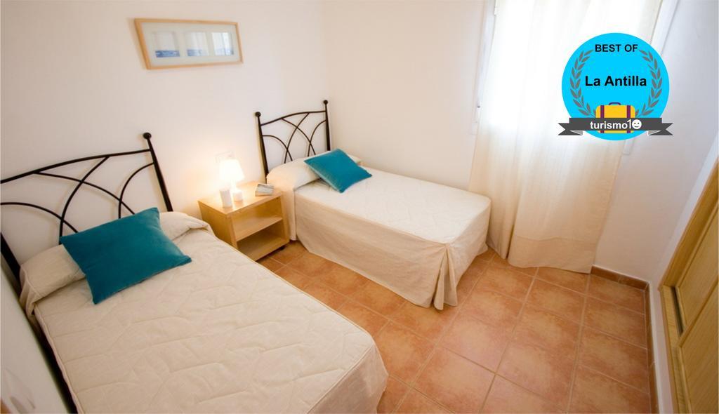 Apartamentos Beslow Ла-Антілья Екстер'єр фото