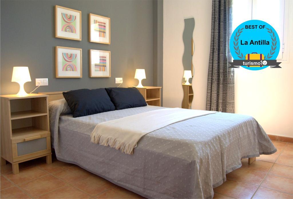 Apartamentos Beslow Ла-Антілья Номер фото